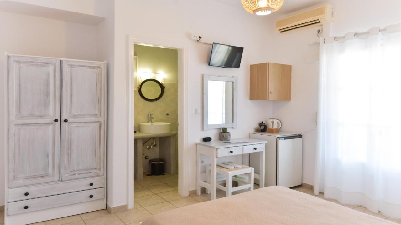 פארוס Fisheye Rooms מראה חיצוני תמונה